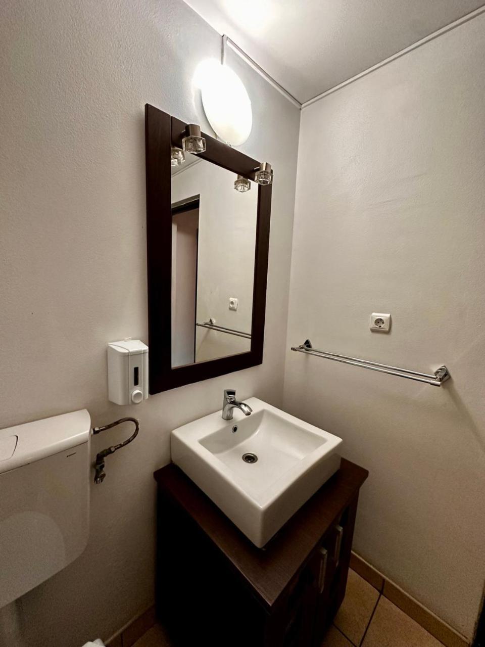Conta Apartment บูคาเรสต์ ภายนอก รูปภาพ